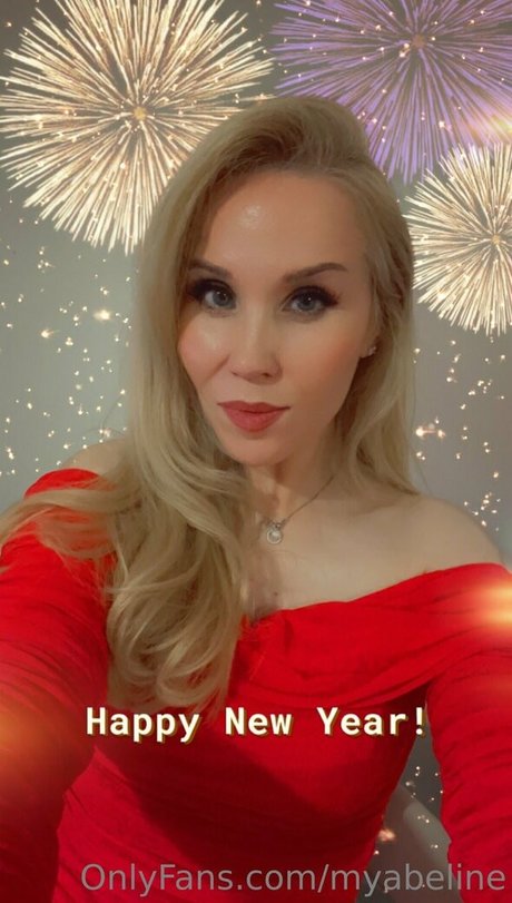 Foto desnuda filtrada de OnlyFans de Myabeline