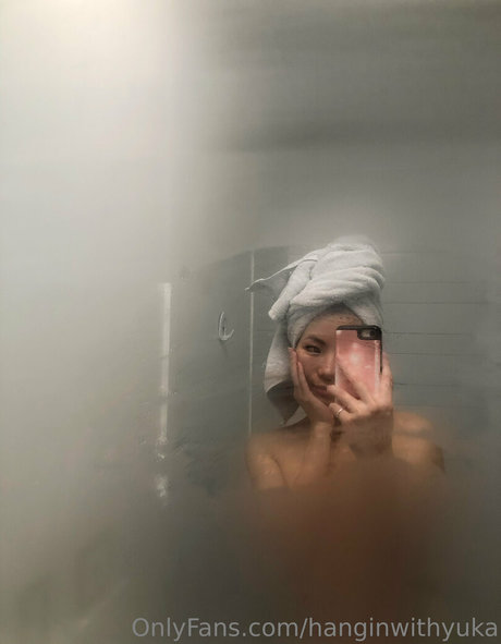 Hanginwithyuka4free