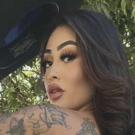 Therealissalicious