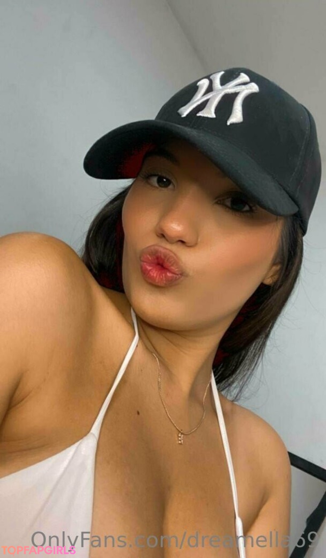 Foto desnuda filtrada de OnlyFans de Yourdreamella #69 Foto desnuda filtrada de OnlyFans de Yourdreamella #69