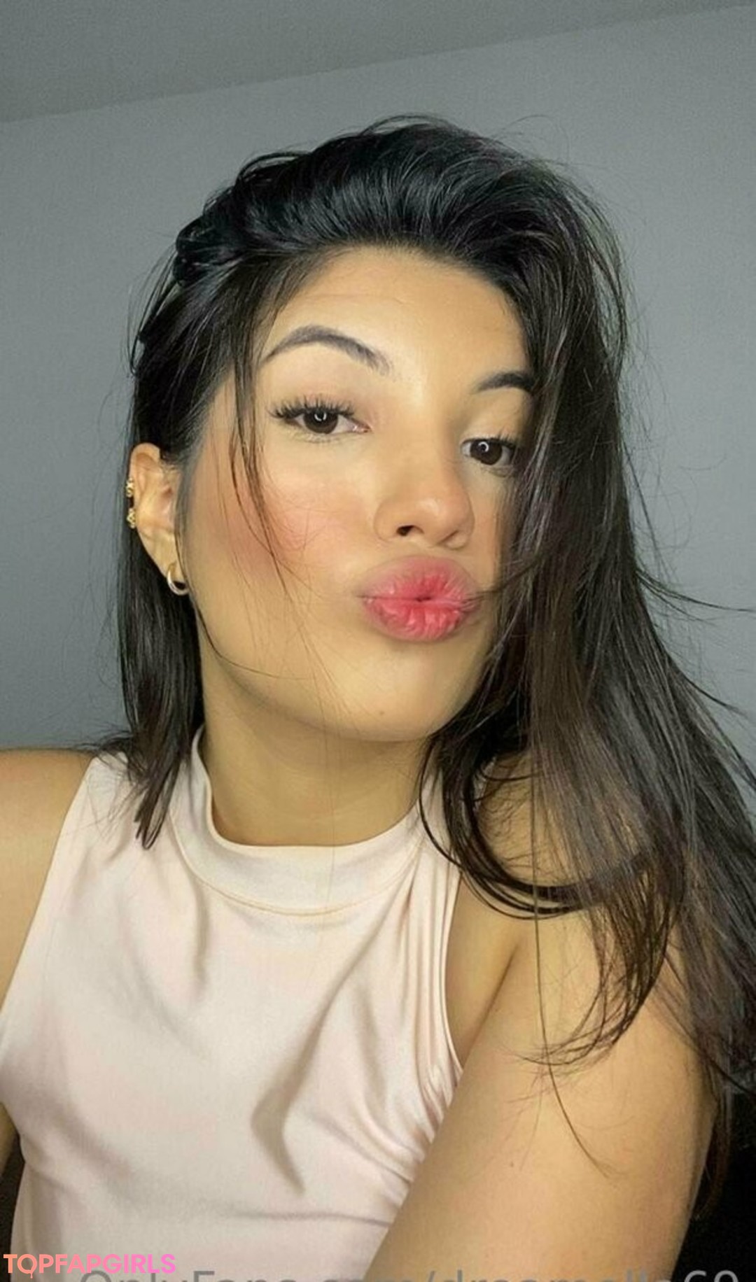 Foto desnuda filtrada de OnlyFans de Yourdreamella #92 Foto desnuda filtrada de OnlyFans de Yourdreamella #92