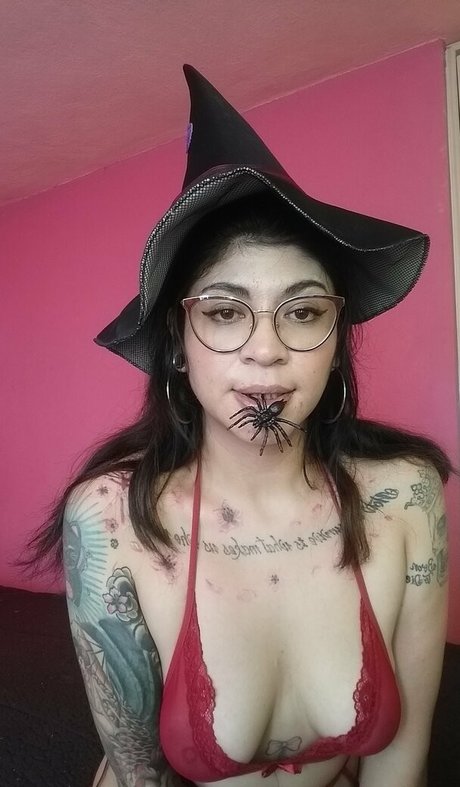 Foto desnuda filtrada de OnlyFans de Bunnybanajii