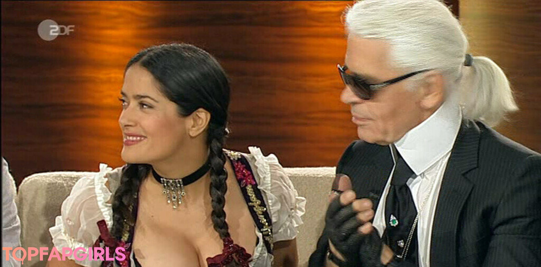 Foto desnuda filtrada de OnlyFans de Salma Hayek #263 Foto desnuda filtrada de OnlyFans de Salma Hayek #263