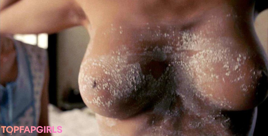 Foto desnuda filtrada de OnlyFans de Salma Hayek #40 Foto desnuda filtrada de OnlyFans de Salma Hayek #40