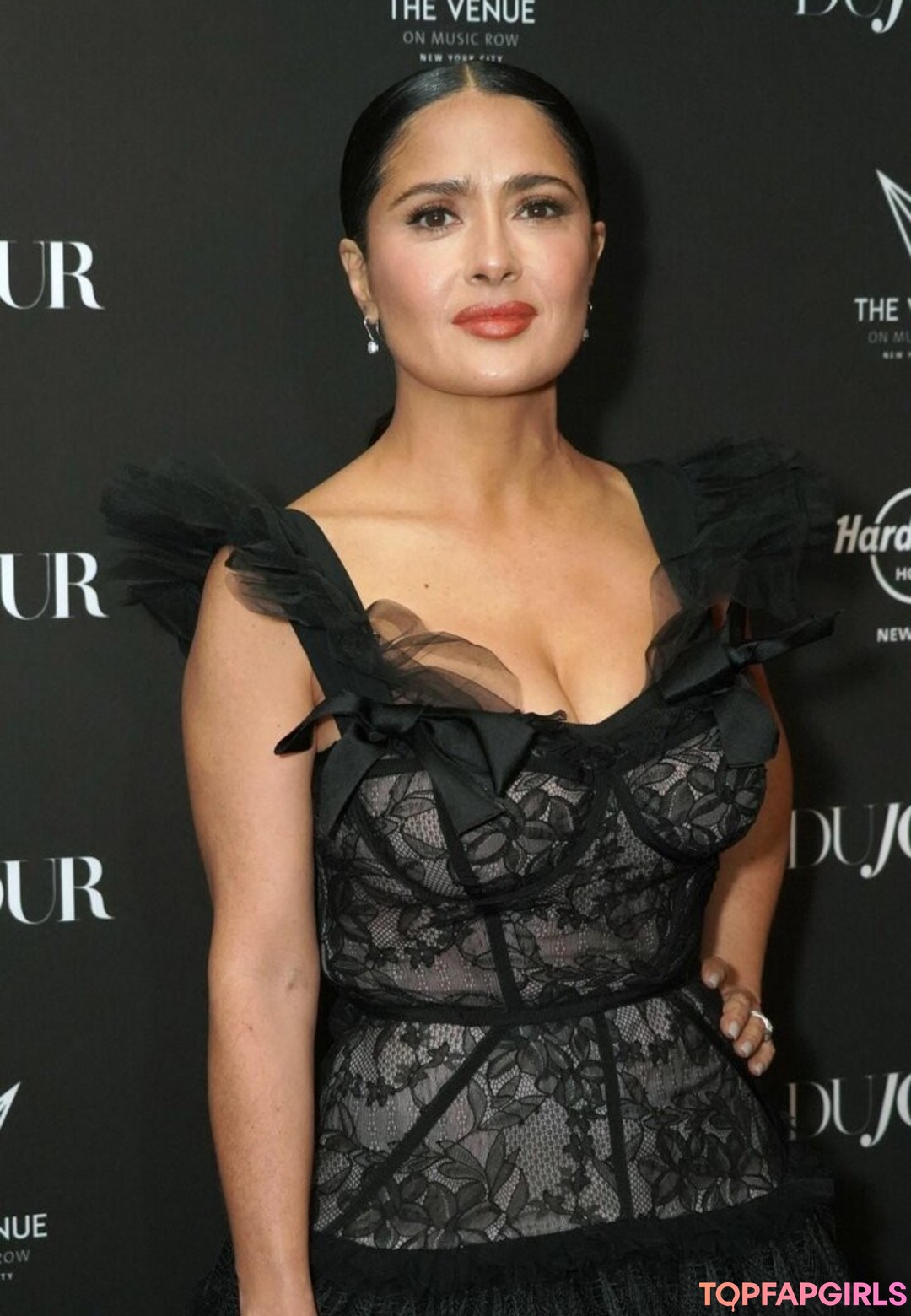 Foto desnuda filtrada de OnlyFans de Salma Hayek #533 Foto desnuda filtrada de OnlyFans de Salma Hayek #533