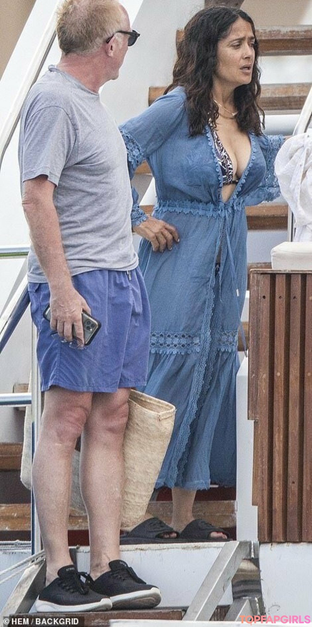 Foto desnuda filtrada de OnlyFans de Salma Hayek #745 Foto desnuda filtrada de OnlyFans de Salma Hayek #745