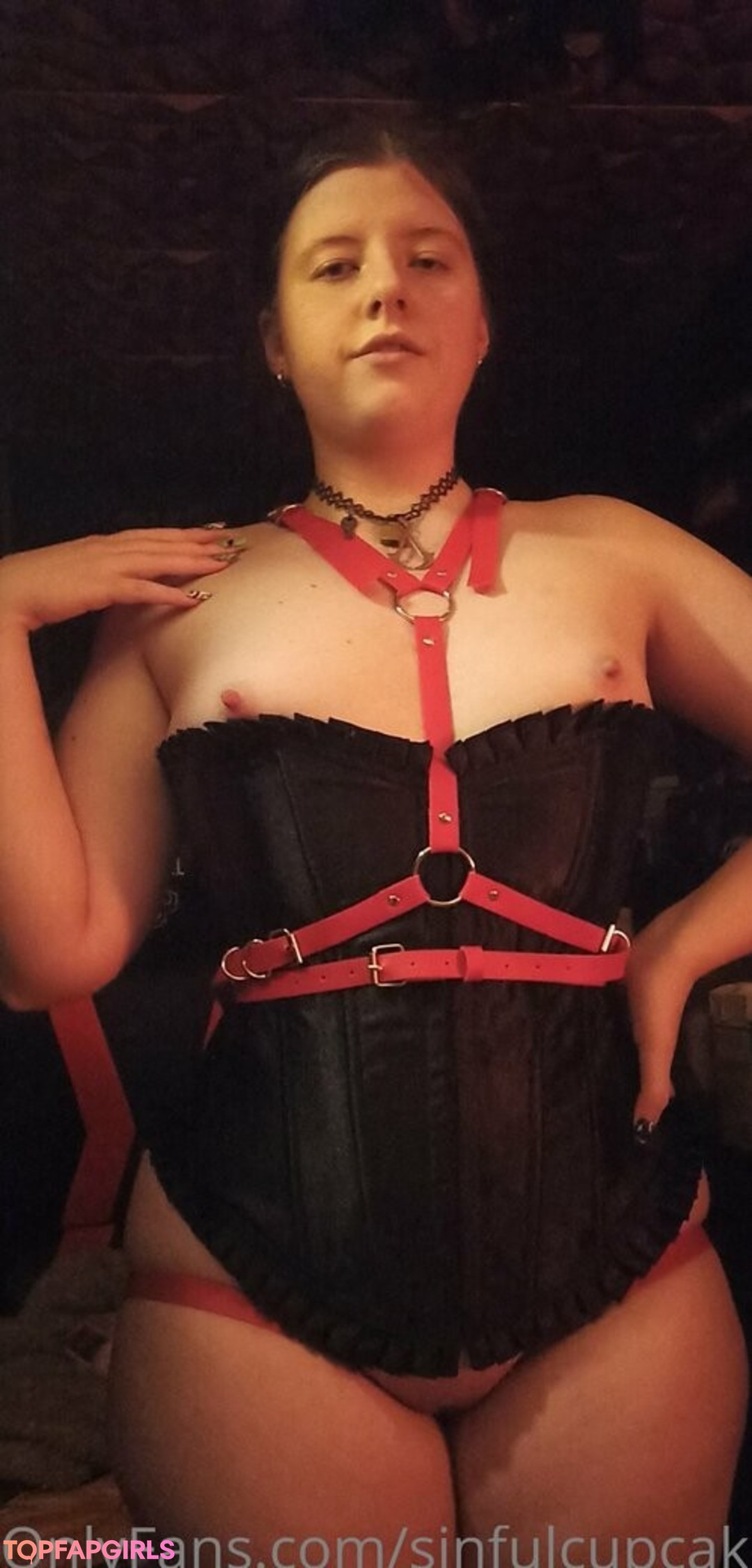 Foto desnuda filtrada de OnlyFans de Sinfulcupcake #62 Foto desnuda filtrada de OnlyFans de Sinfulcupcake #62