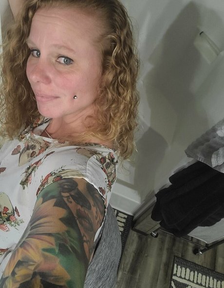 Bigbootymandyj1981