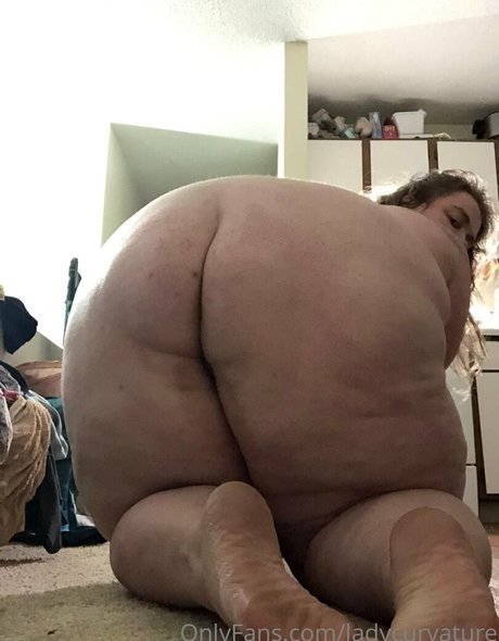 Ladykeepsherlegsopen