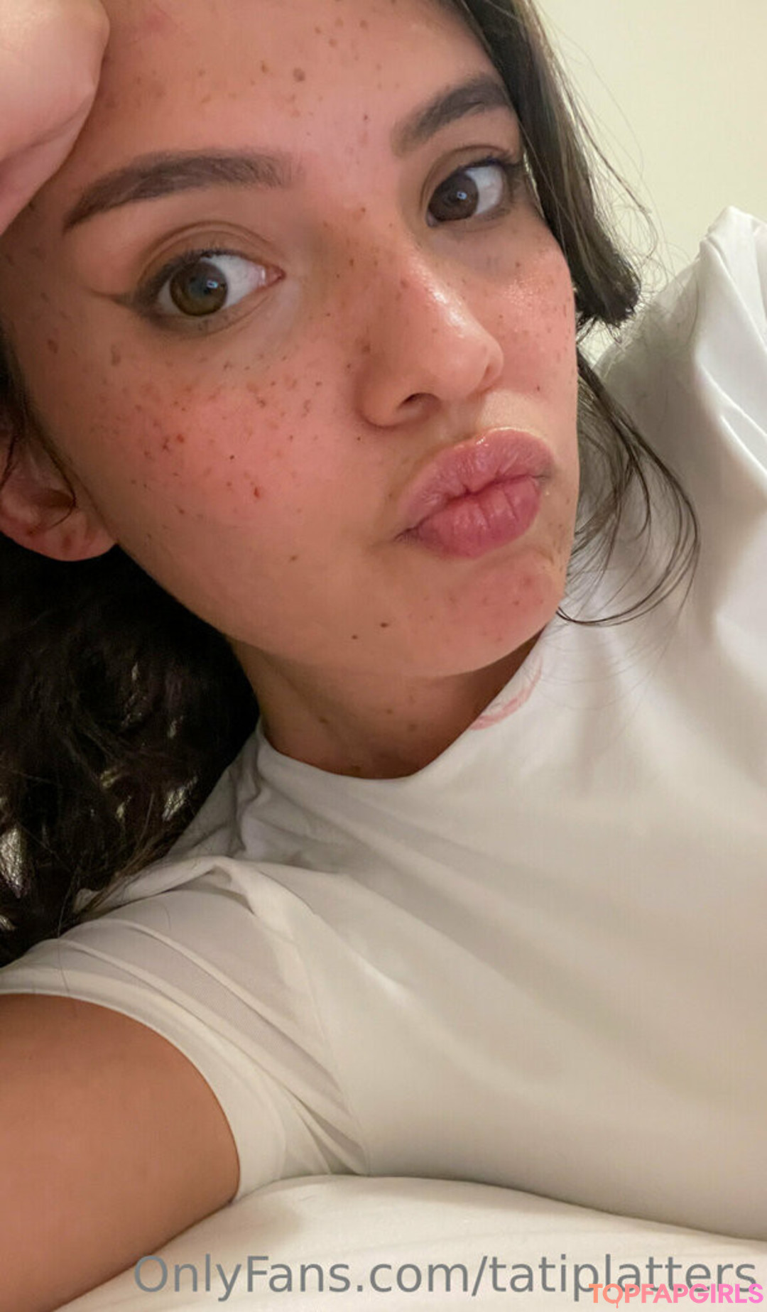 Foto desnuda filtrada de OnlyFans de Tatiplatters #84 Foto desnuda filtrada de OnlyFans de Tatiplatters #84