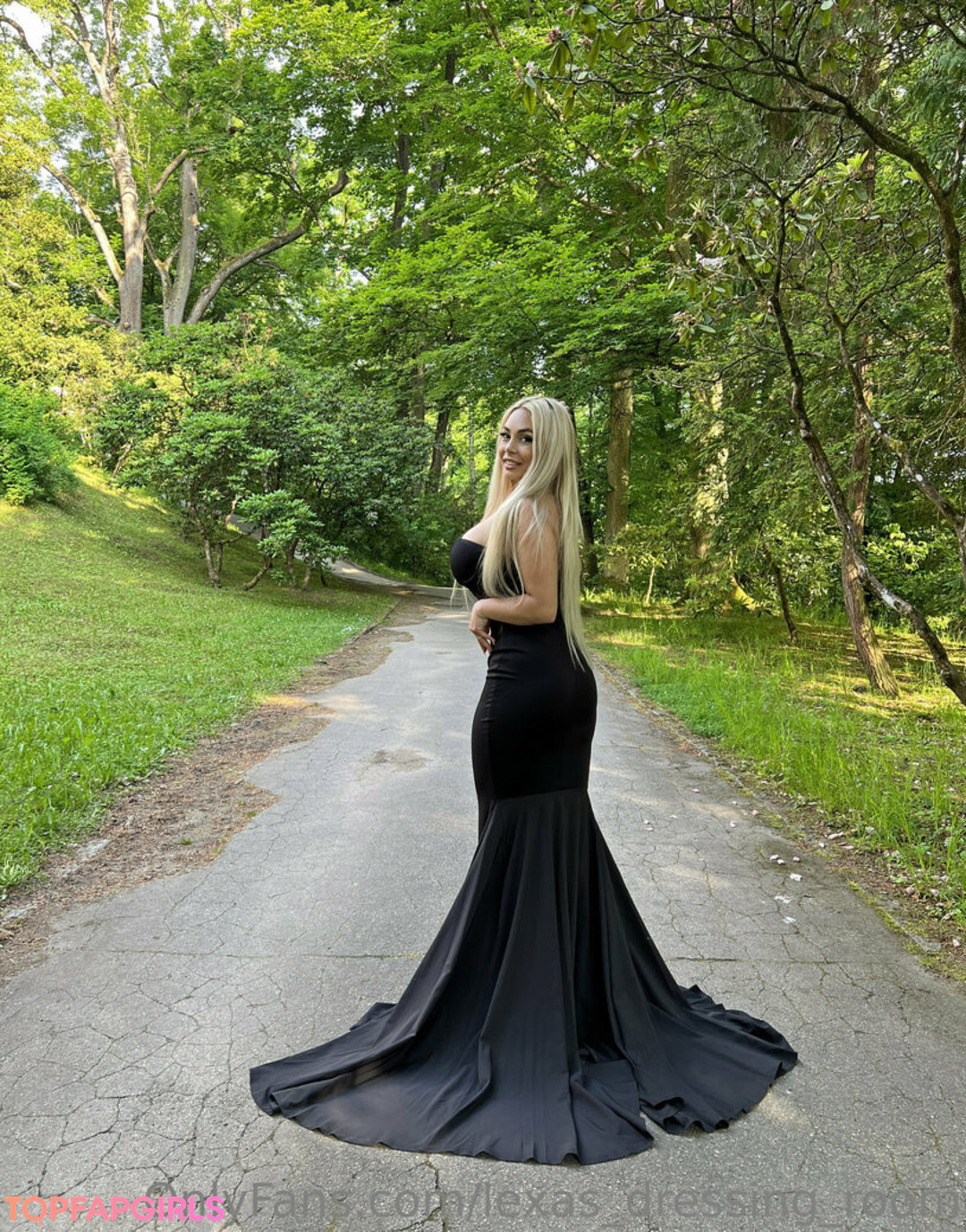 Foto desnuda filtrada de OnlyFans de Lexasdressingroom #143 Foto desnuda filtrada de OnlyFans de Lexasdressingroom #143