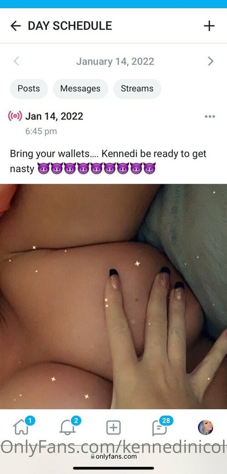 Foto desnuda filtrada de OnlyFans de Kennedinicolexoxo