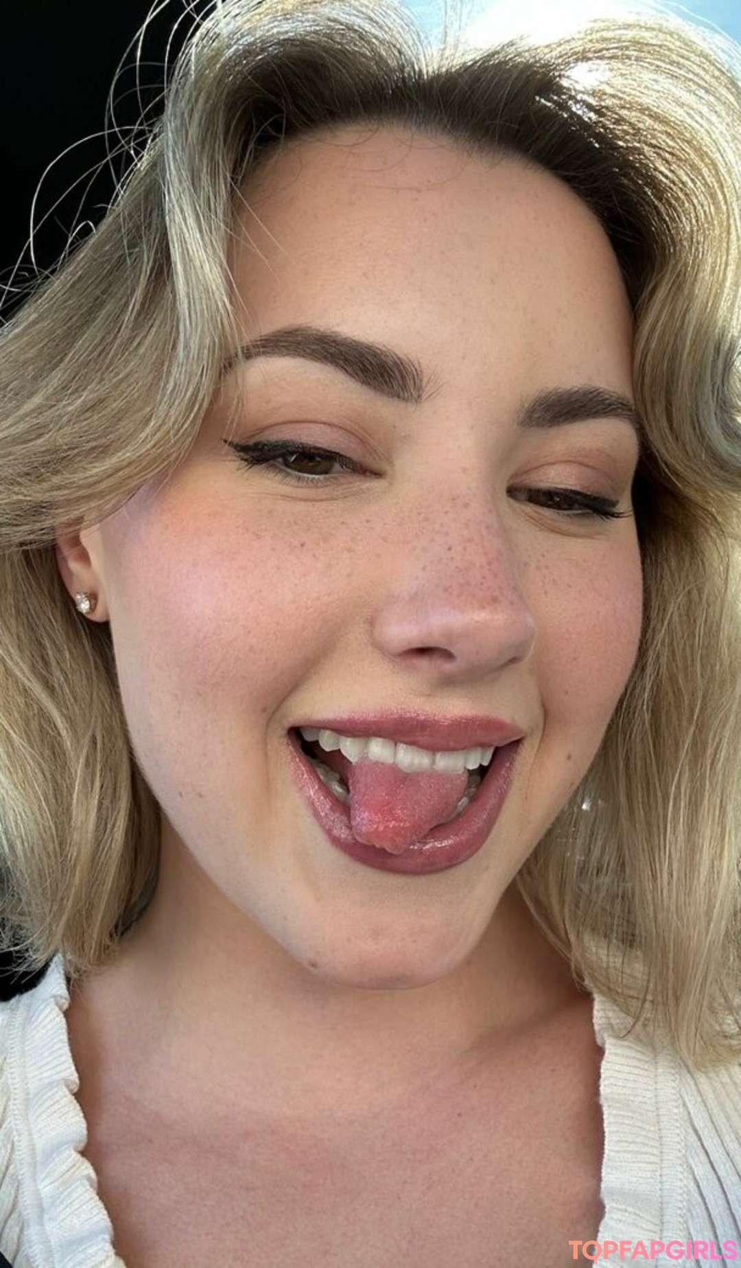 Foto desnuda filtrada de OnlyFans de Pineapplebrat #1072