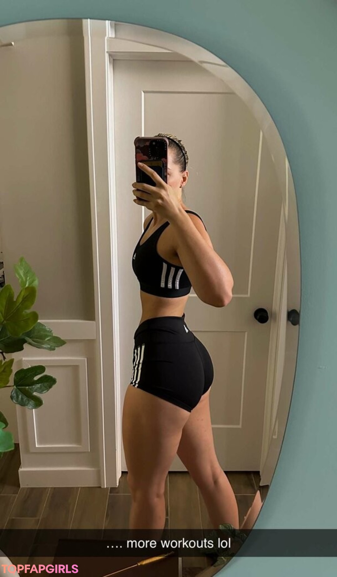 Foto desnuda filtrada de OnlyFans de Pineapplebrat #1284 Foto desnuda filtrada de OnlyFans de Pineapplebrat #1284