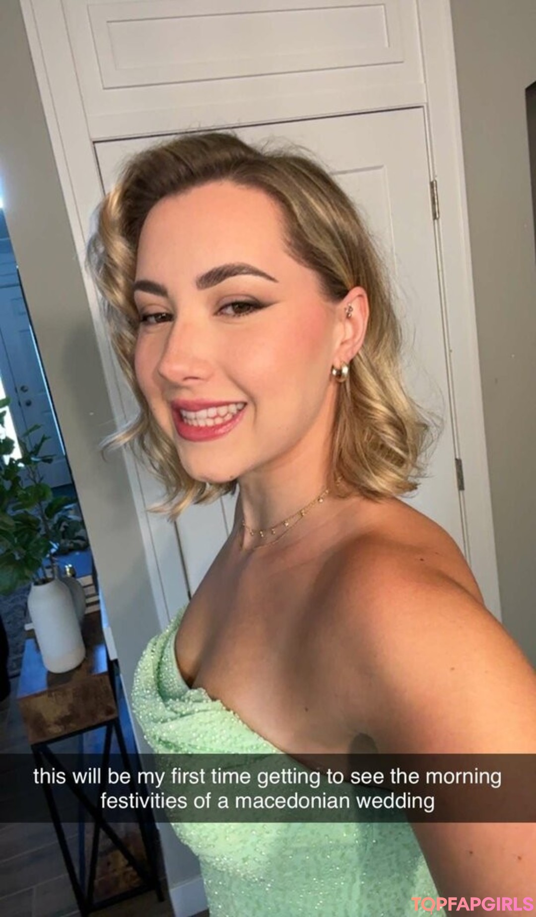 Foto desnuda filtrada de OnlyFans de Pineapplebrat #1554 Foto desnuda filtrada de OnlyFans de Pineapplebrat #1554