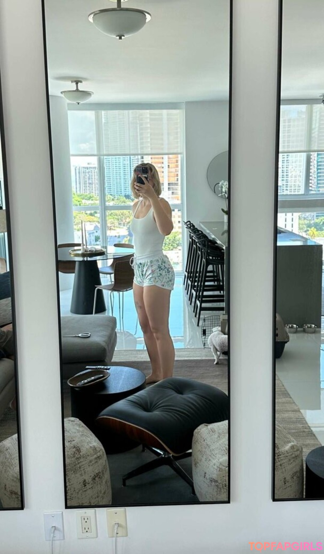 Foto desnuda filtrada de OnlyFans de Pineapplebrat #920 Foto desnuda filtrada de OnlyFans de Pineapplebrat #920