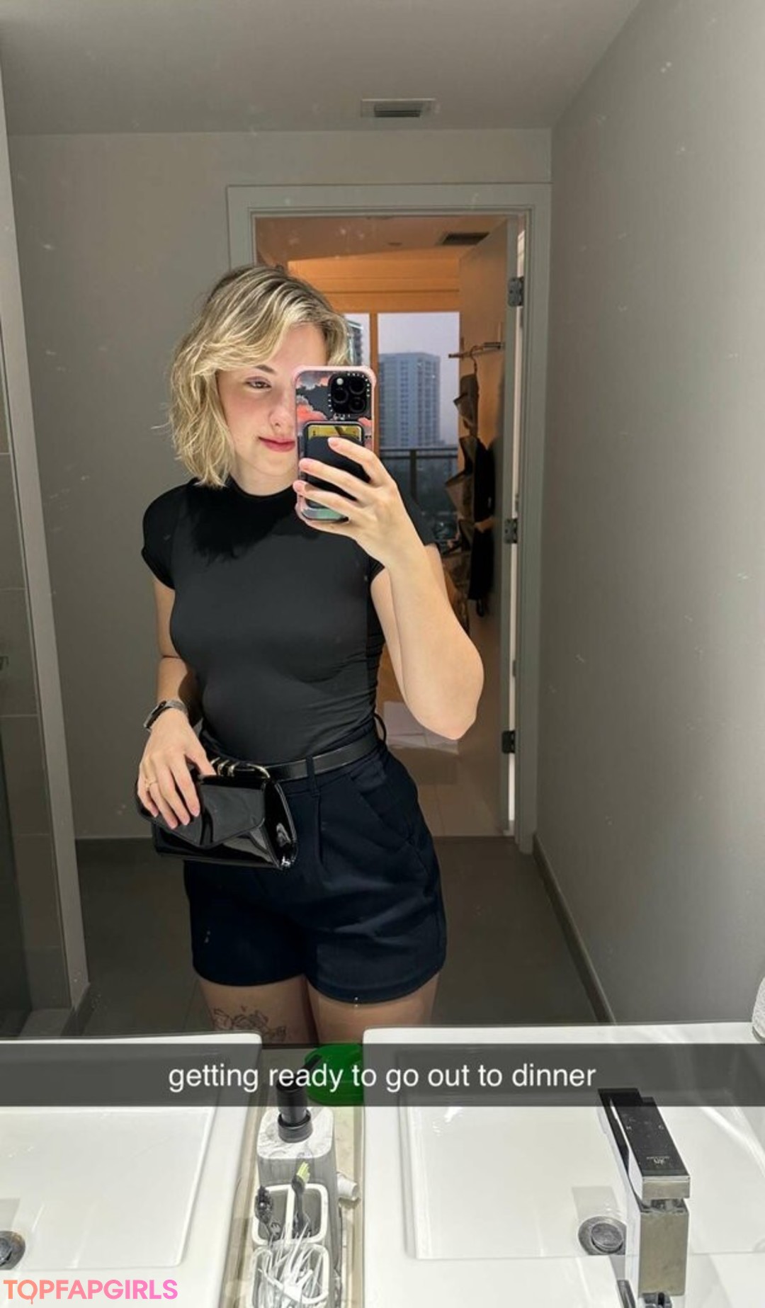 Foto desnuda filtrada de OnlyFans de Pineapplebrat #921 Foto desnuda filtrada de OnlyFans de Pineapplebrat #921