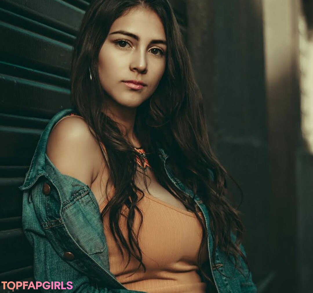 Foto desnuda filtrada de OnlyFans de Derlydaniela #4 Foto desnuda filtrada de OnlyFans de Derlydaniela #4