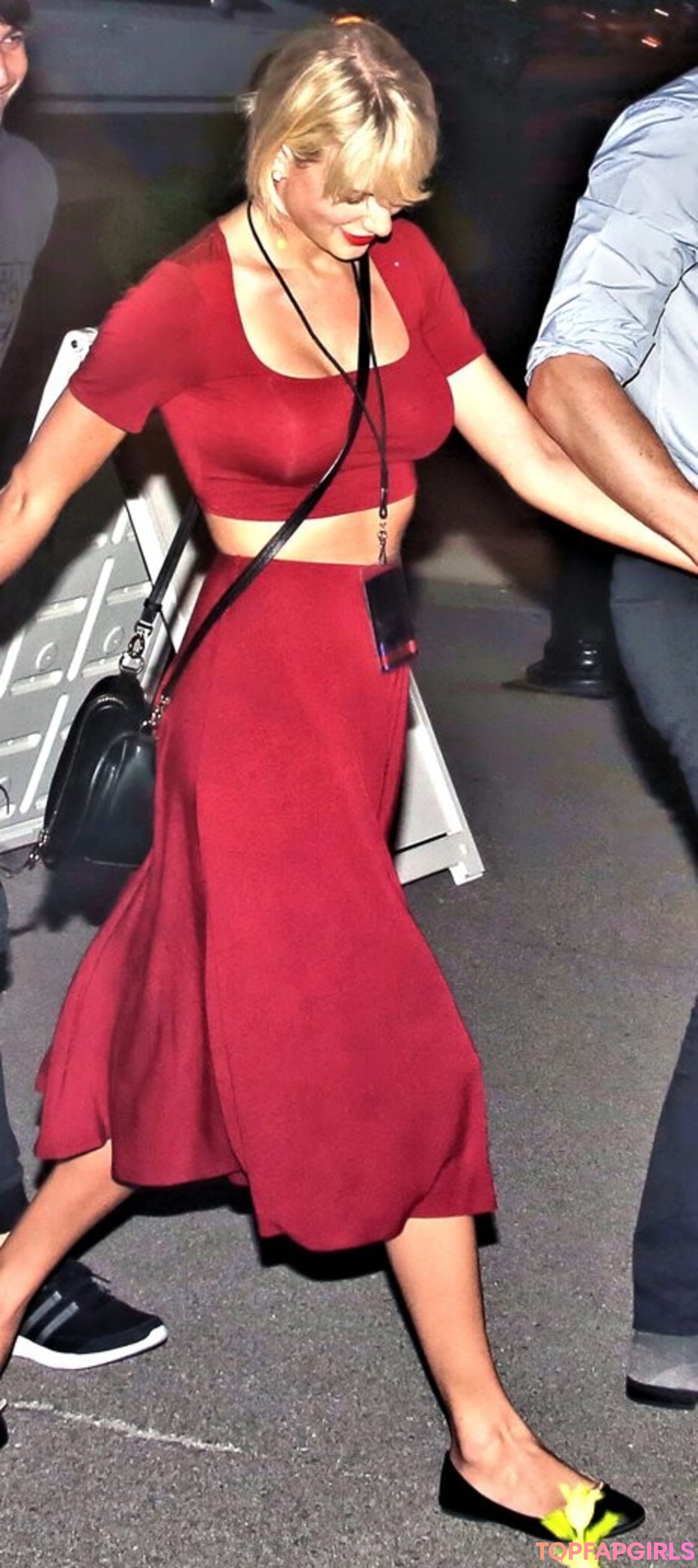 Foto desnuda filtrada de OnlyFans de Taylor Swift #1006