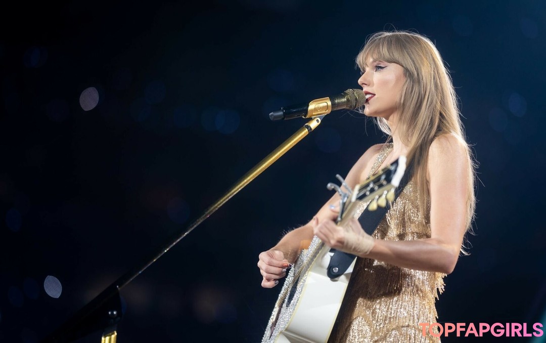 Foto desnuda filtrada de OnlyFans de Taylor Swift #1416