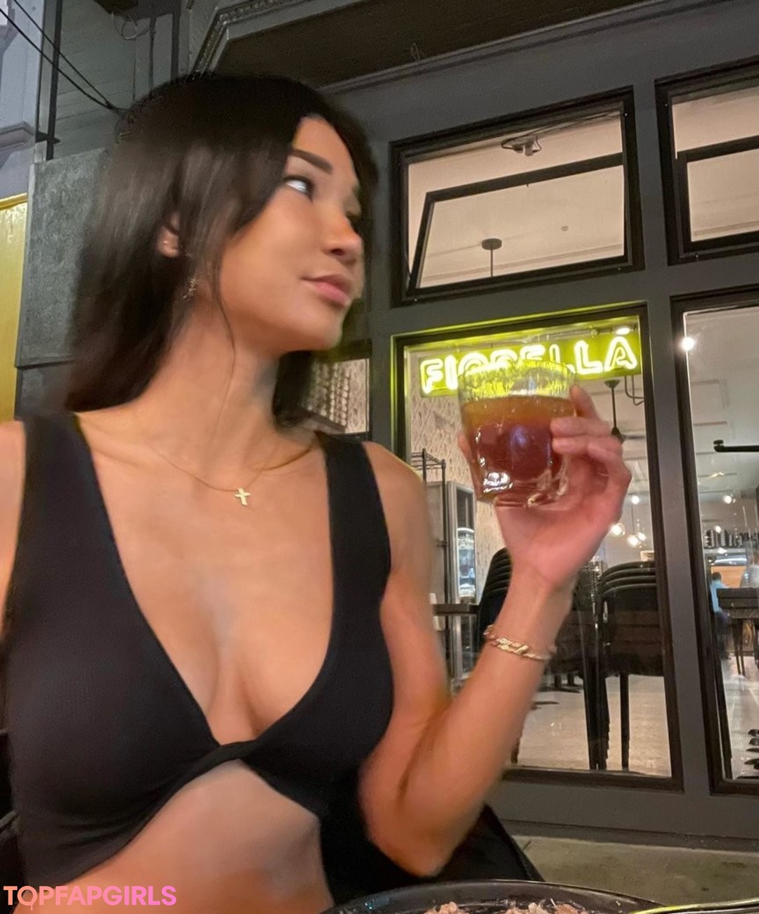 Foto desnuda filtrada de OnlyFans de Joleen Diaz #28 Foto desnuda filtrada de OnlyFans de Joleen Diaz #28