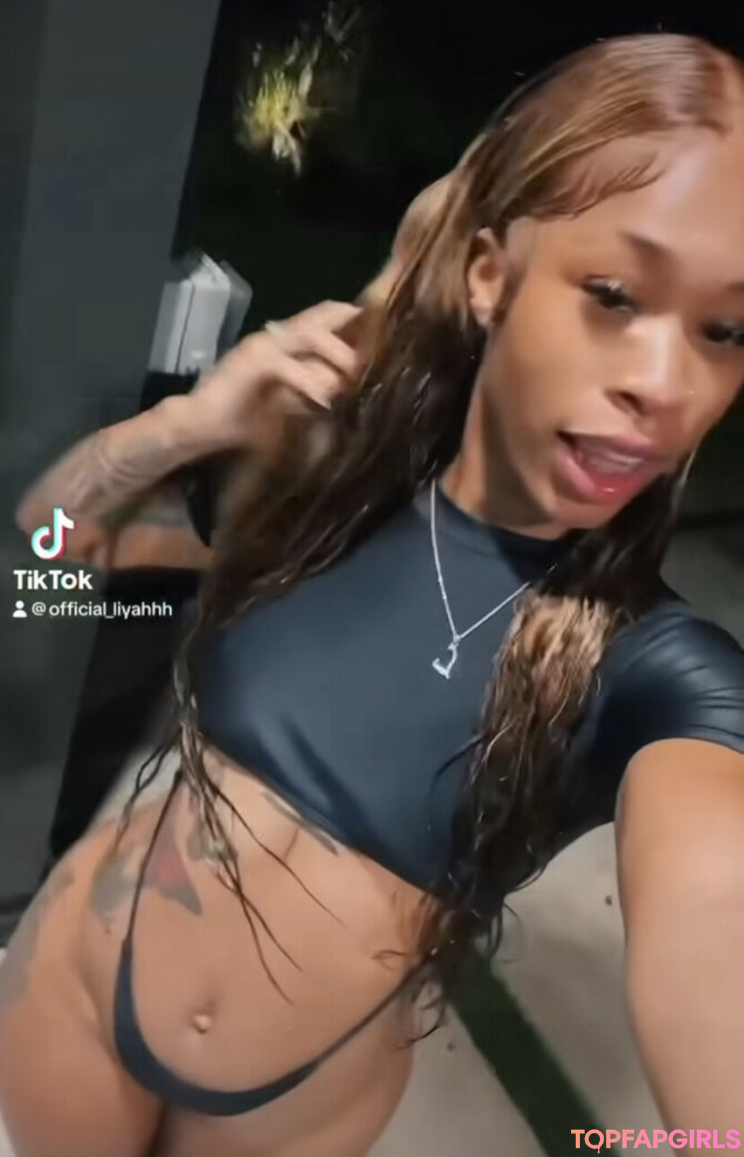 Foto desnuda filtrada de OnlyFans de Officialliyahhh #6 Foto desnuda filtrada de OnlyFans de Officialliyahhh #6