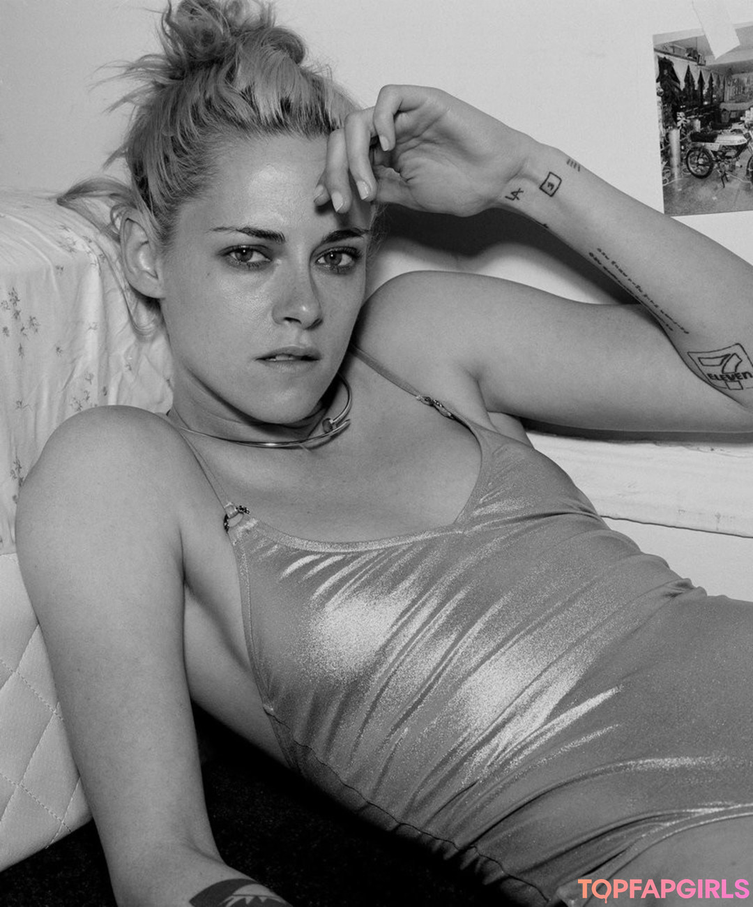 Foto desnuda filtrada de OnlyFans de Kristen Stewart #197 Foto desnuda filtrada de OnlyFans de Kristen Stewart #197