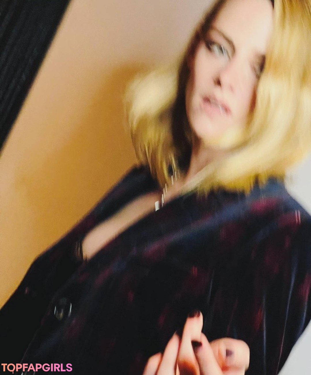 Foto desnuda filtrada de OnlyFans de Kristen Stewart #21 Foto desnuda filtrada de OnlyFans de Kristen Stewart #21