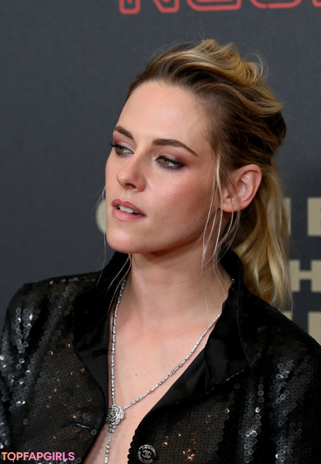 Foto desnuda filtrada de OnlyFans de Kristen Stewart #480 Foto desnuda filtrada de OnlyFans de Kristen Stewart #480