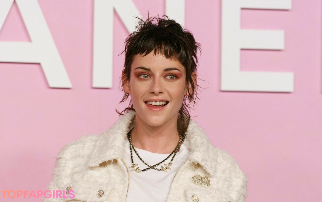 Foto desnuda filtrada de OnlyFans de Kristen Stewart #837 Foto desnuda filtrada de OnlyFans de Kristen Stewart #837