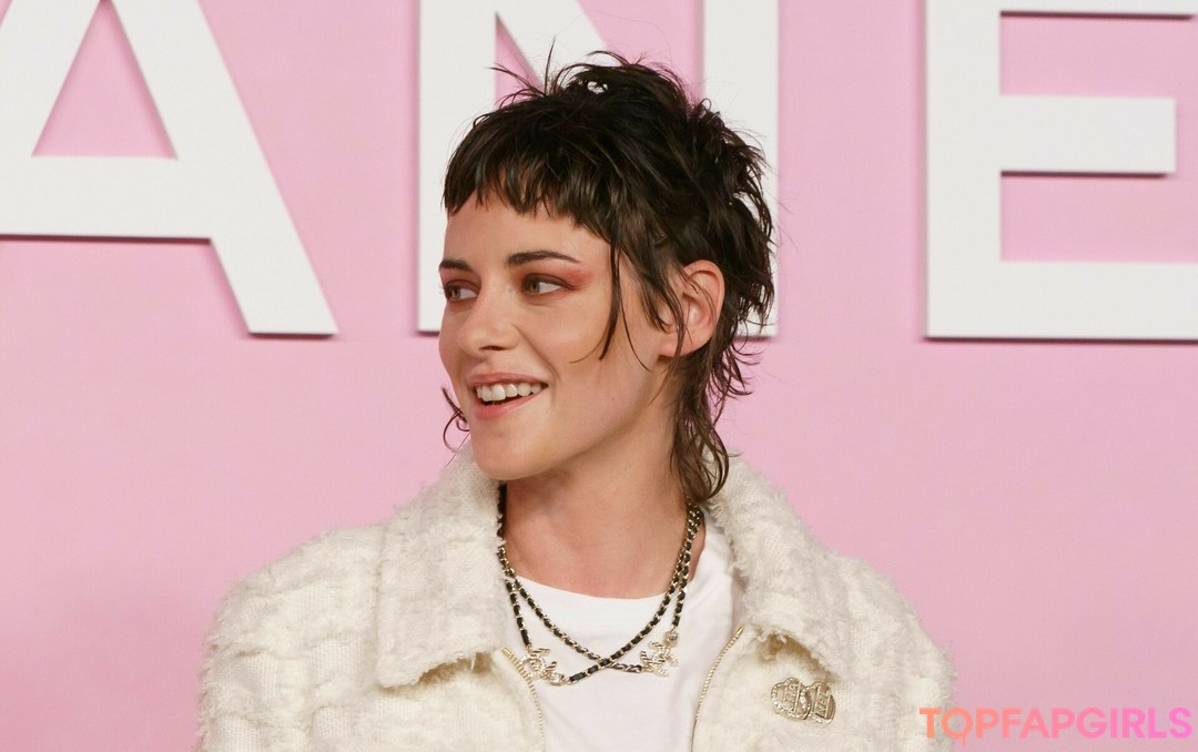 Foto desnuda filtrada de OnlyFans de Kristen Stewart #855 Foto desnuda filtrada de OnlyFans de Kristen Stewart #855