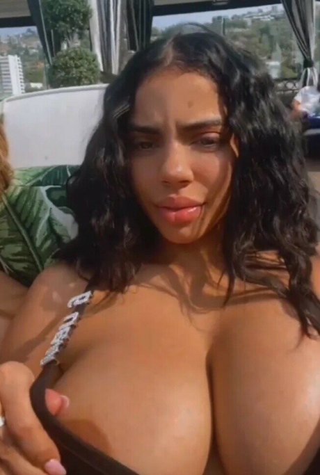 Foto desnuda filtrada de OnlyFans de Edot