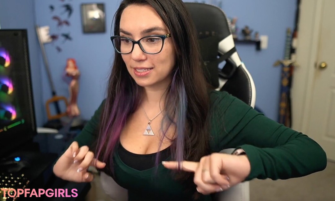 Foto desnuda filtrada de OnlyFans de Trisha Hershberger #190 Foto desnuda filtrada de OnlyFans de Trisha Hershberger #190