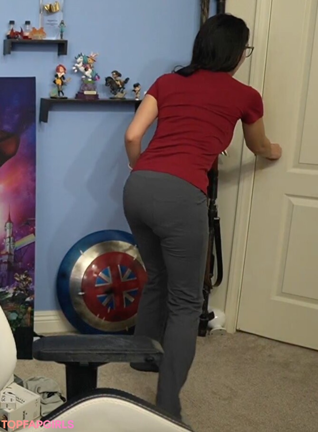 Foto desnuda filtrada de OnlyFans de Trisha Hershberger #226 Foto desnuda filtrada de OnlyFans de Trisha Hershberger #226