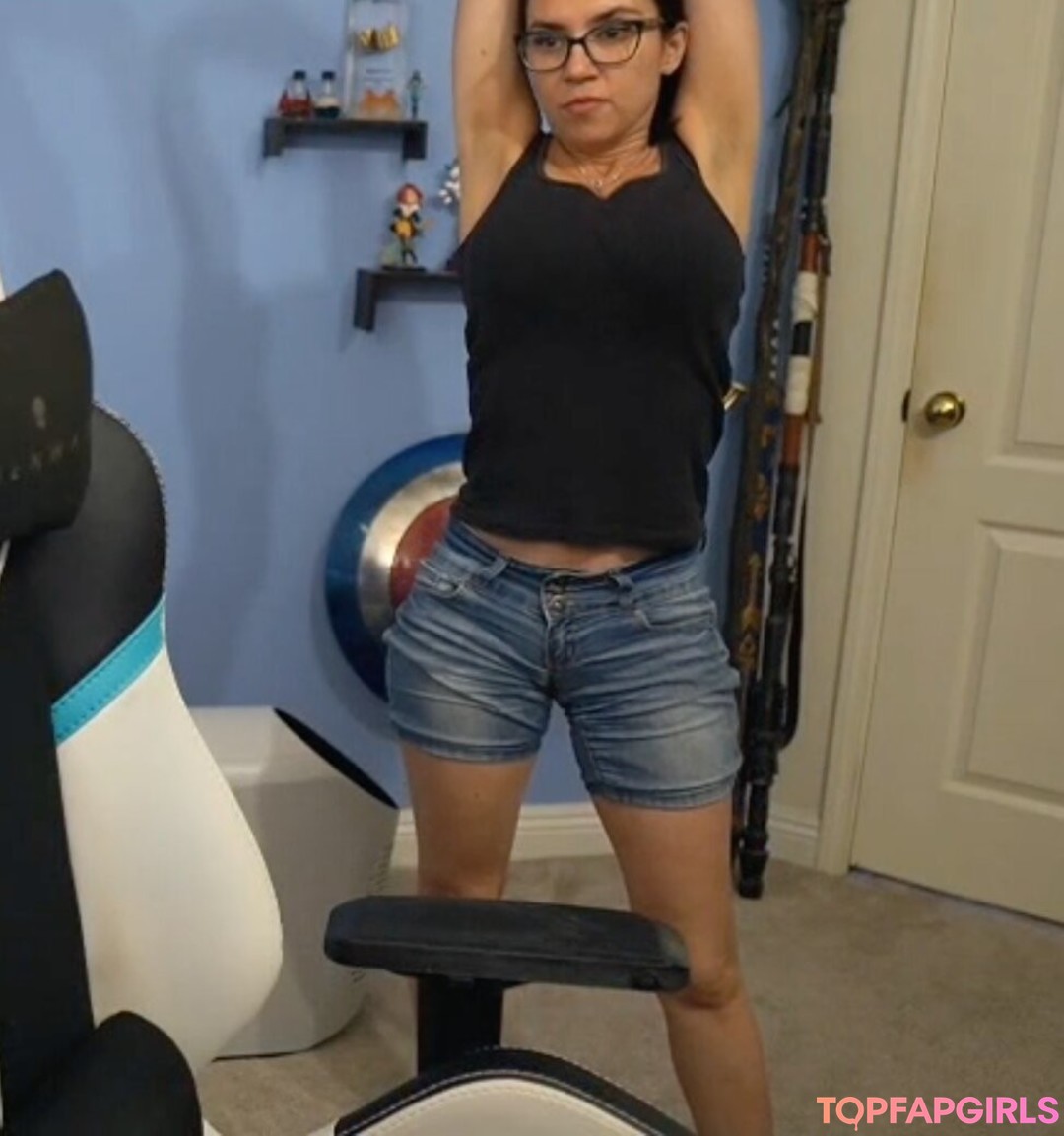 Foto desnuda filtrada de OnlyFans de Trisha Hershberger #627 Foto desnuda filtrada de OnlyFans de Trisha Hershberger #627