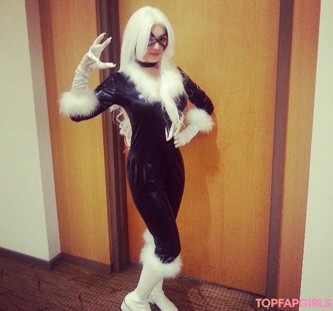 Foto desnuda filtrada de OnlyFans de Trisha Hershberger #673 Foto desnuda filtrada de OnlyFans de Trisha Hershberger #673