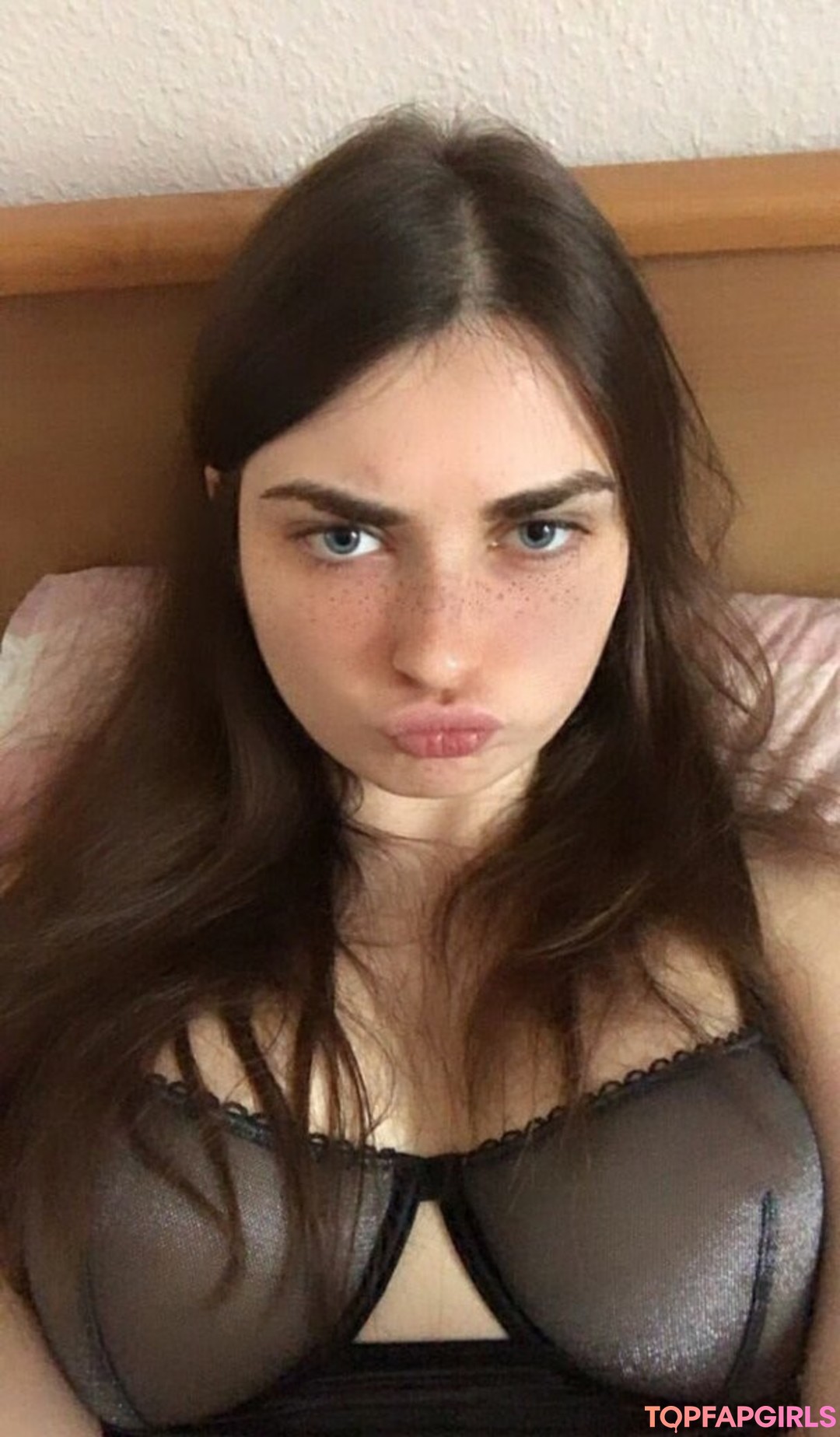Foto desnuda filtrada de OnlyFans de Arina Berdnikova #156 Foto desnuda filtrada de OnlyFans de Arina Berdnikova #156