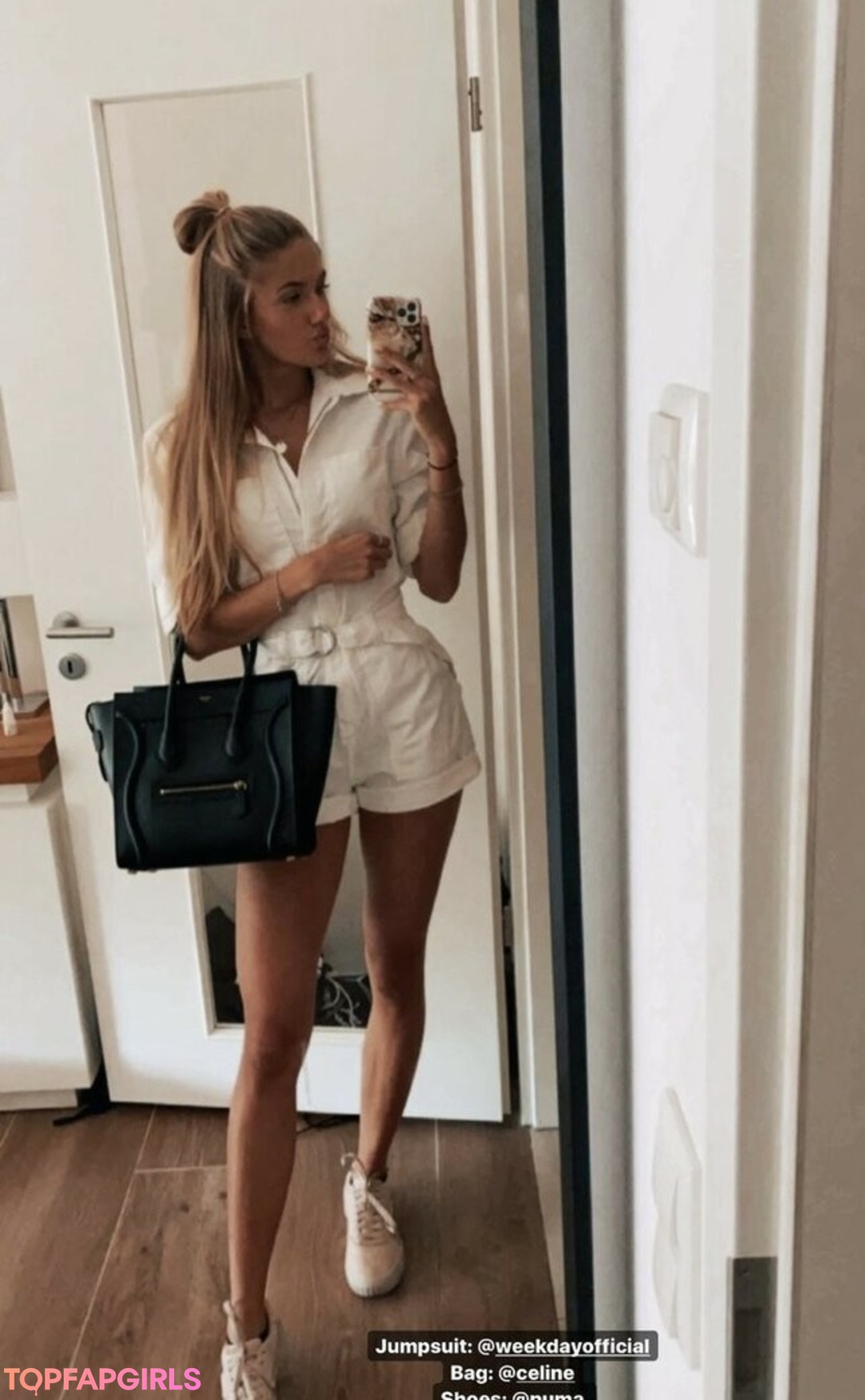 Foto desnuda filtrada de OnlyFans de Alica Schmidt #39 Foto desnuda filtrada de OnlyFans de Alica Schmidt #39