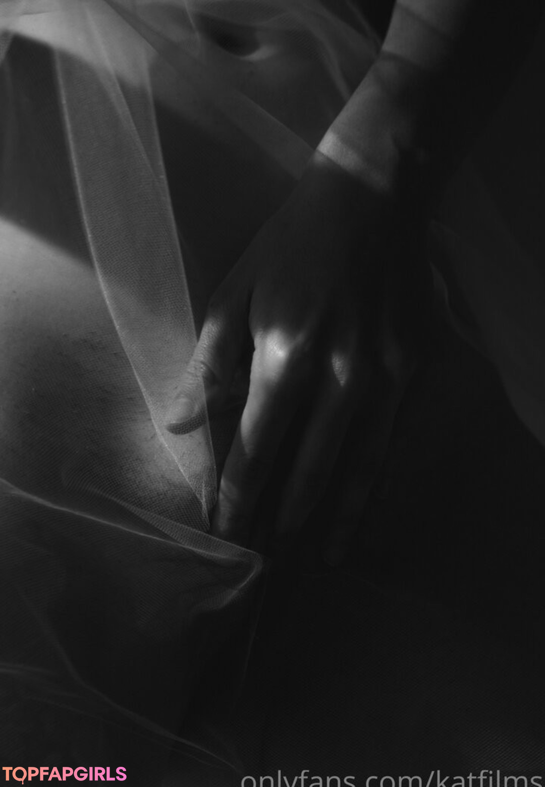 Foto desnuda filtrada de OnlyFans de Kat Cabaret #141 Foto desnuda filtrada de OnlyFans de Kat Cabaret #141