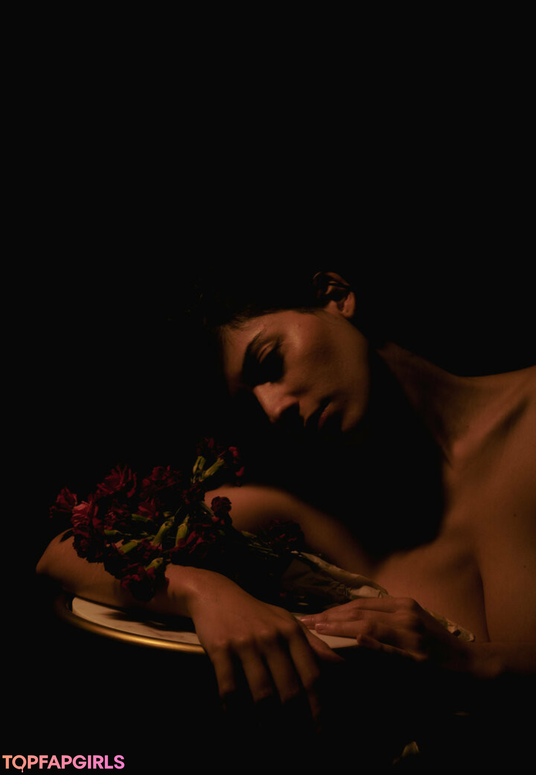 Foto desnuda filtrada de OnlyFans de Kat Cabaret #221 Foto desnuda filtrada de OnlyFans de Kat Cabaret #221