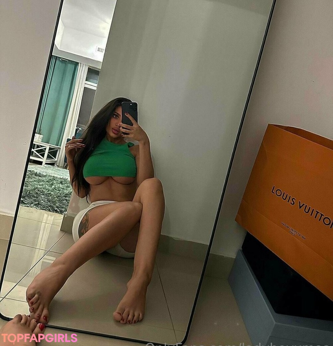Foto desnuda filtrada de OnlyFans de Ladyboyxmos #388 Foto desnuda filtrada de OnlyFans de Ladyboyxmos #388