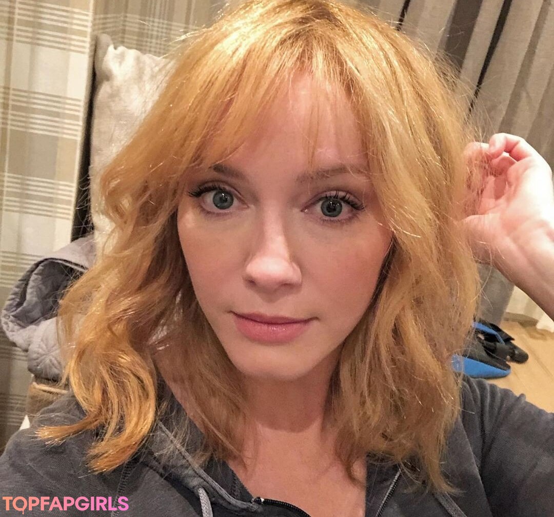 Foto desnuda filtrada de OnlyFans de Christina Hendricks #191 Foto desnuda filtrada de OnlyFans de Christina Hendricks #191