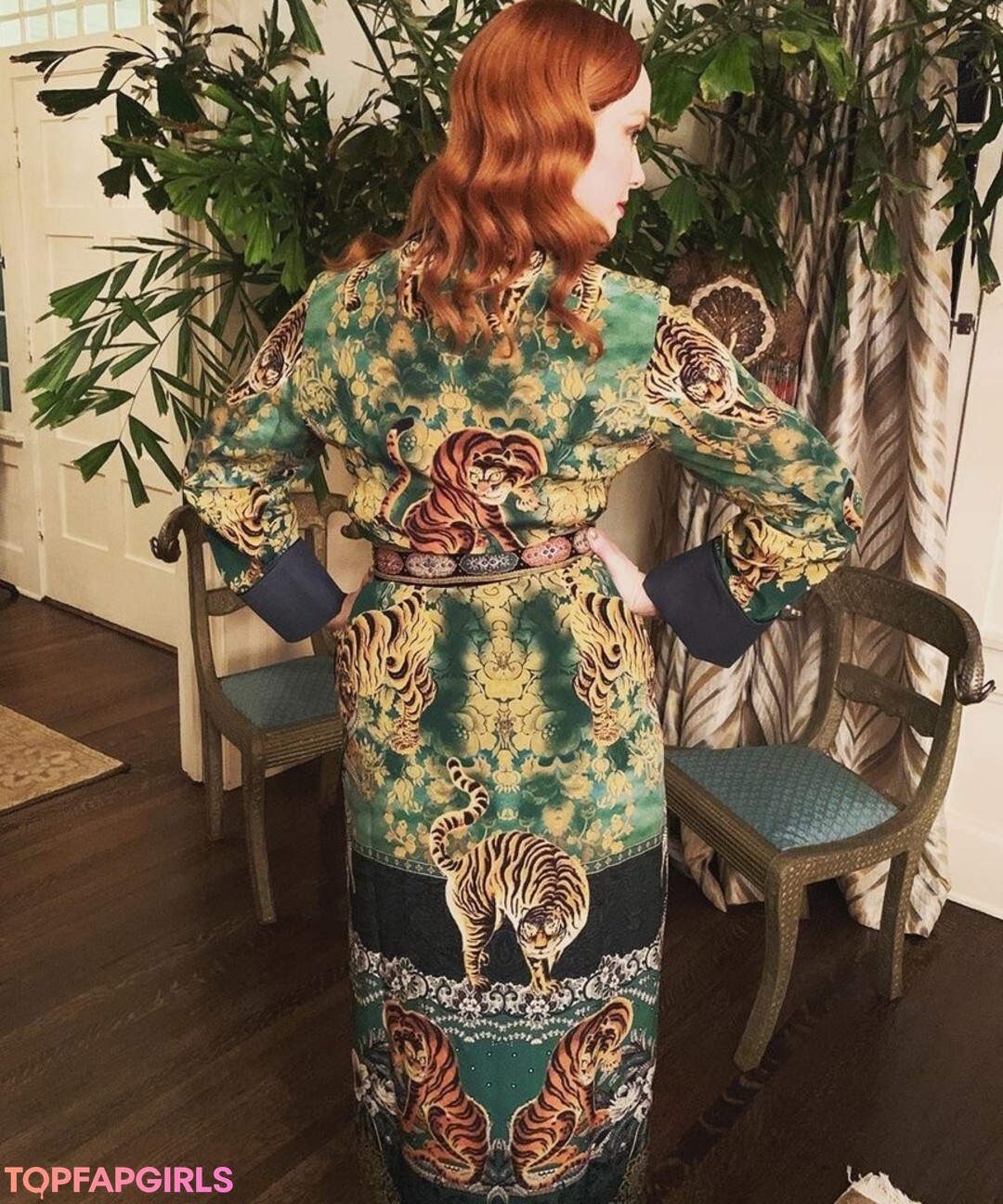 Foto desnuda filtrada de OnlyFans de Christina Hendricks #194 Foto desnuda filtrada de OnlyFans de Christina Hendricks #194