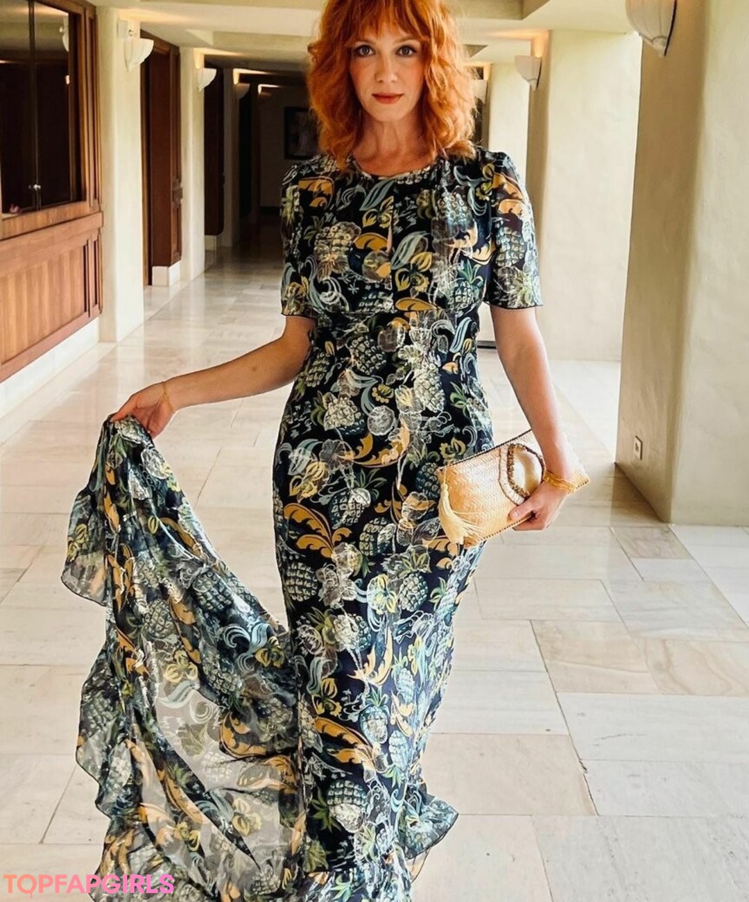 Foto desnuda filtrada de OnlyFans de Christina Hendricks #343 Foto desnuda filtrada de OnlyFans de Christina Hendricks #343