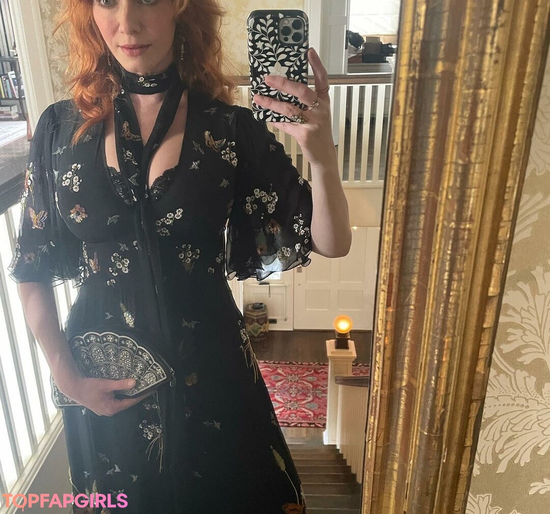 Foto desnuda filtrada de OnlyFans de Christina Hendricks #585 Foto desnuda filtrada de OnlyFans de Christina Hendricks #585
