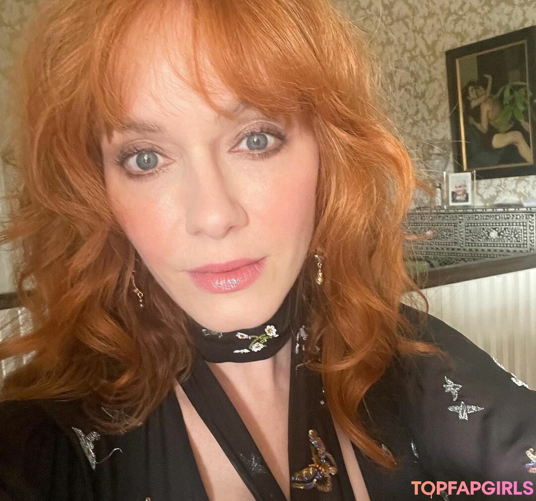 Foto desnuda filtrada de OnlyFans de Christina Hendricks #587 Foto desnuda filtrada de OnlyFans de Christina Hendricks #587