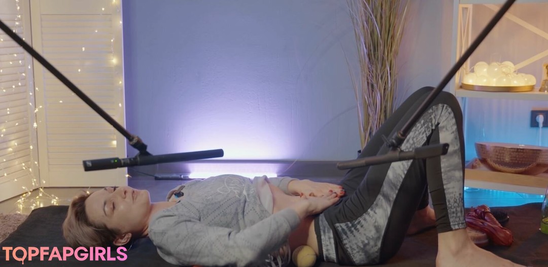 Foto desnuda filtrada de OnlyFans de Asmr Massage #54 Foto desnuda filtrada de OnlyFans de Asmr Massage #54