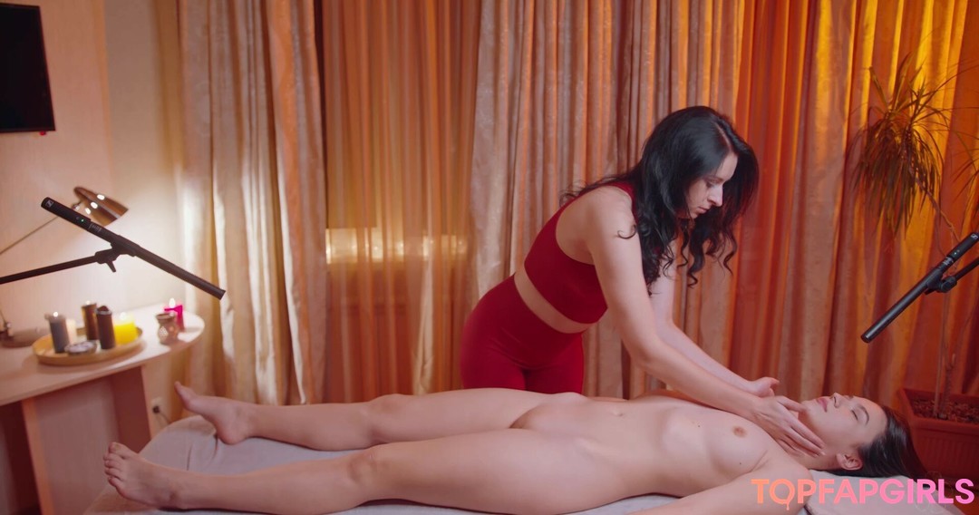 Foto desnuda filtrada de OnlyFans de Asmr Massage #80 Foto desnuda filtrada de OnlyFans de Asmr Massage #80
