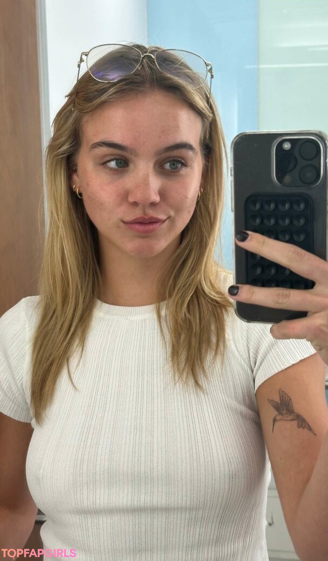Foto desnuda filtrada de OnlyFans de Emma Brooks #365 Foto desnuda filtrada de OnlyFans de Emma Brooks #365