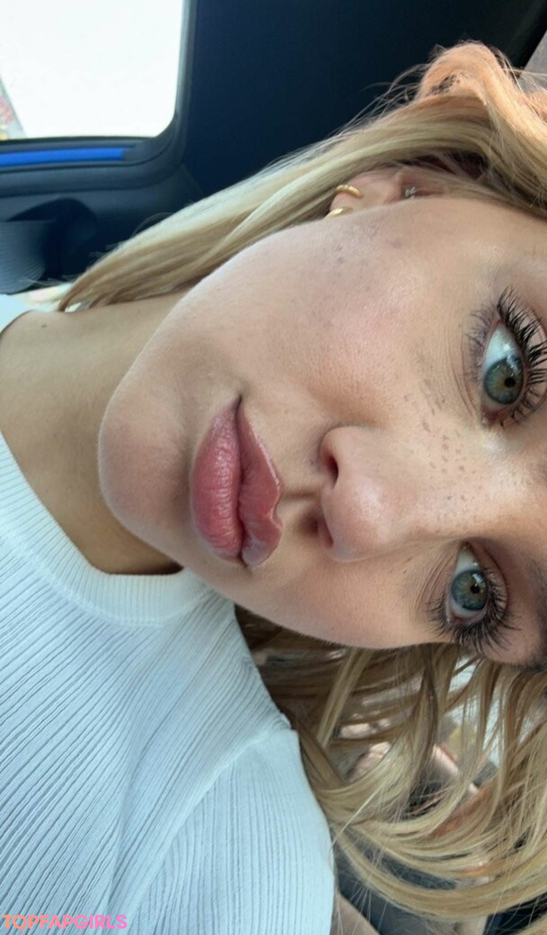 Foto desnuda filtrada de OnlyFans de Emma Brooks #380 Foto desnuda filtrada de OnlyFans de Emma Brooks #380